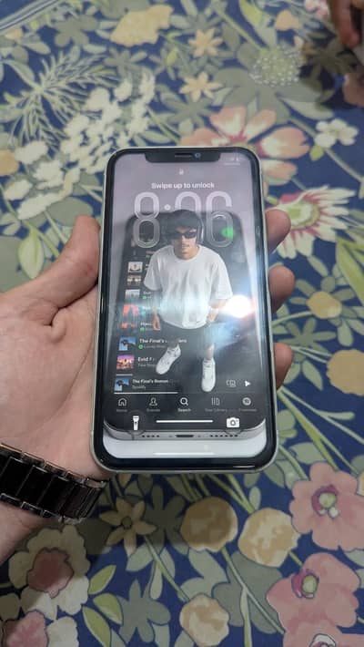 Apple iPhone 11 10/9 condition