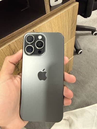 Apple iPhone 15 Pro Max