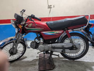 Honda CD 70 2016 Model | Lahore Registered | Good condition