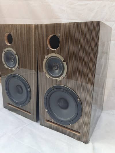 hards speaker good sound quality