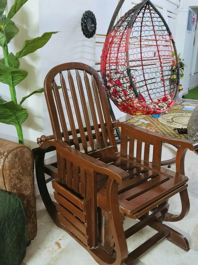Sofa & Chairs 2