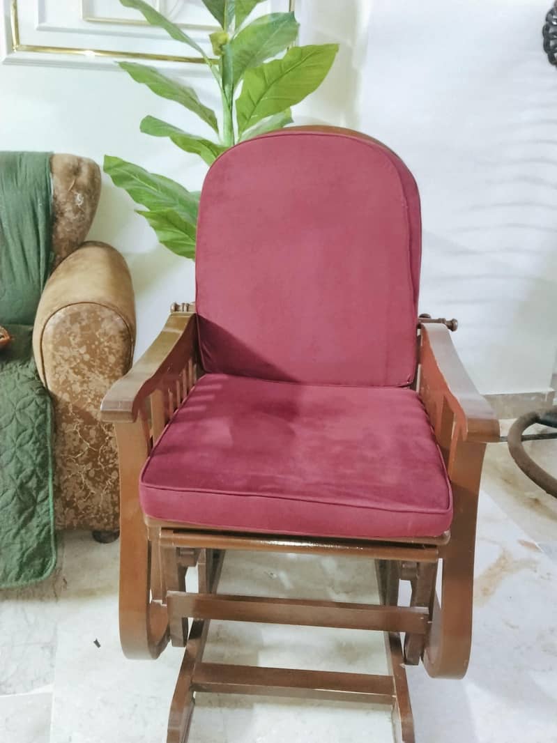 Sofa & Chairs 3