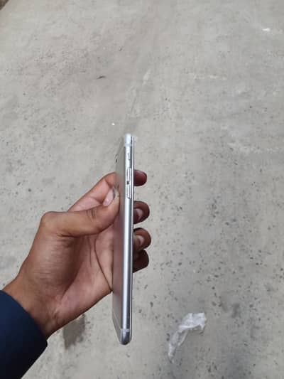 Apple iPhone 6 Plus