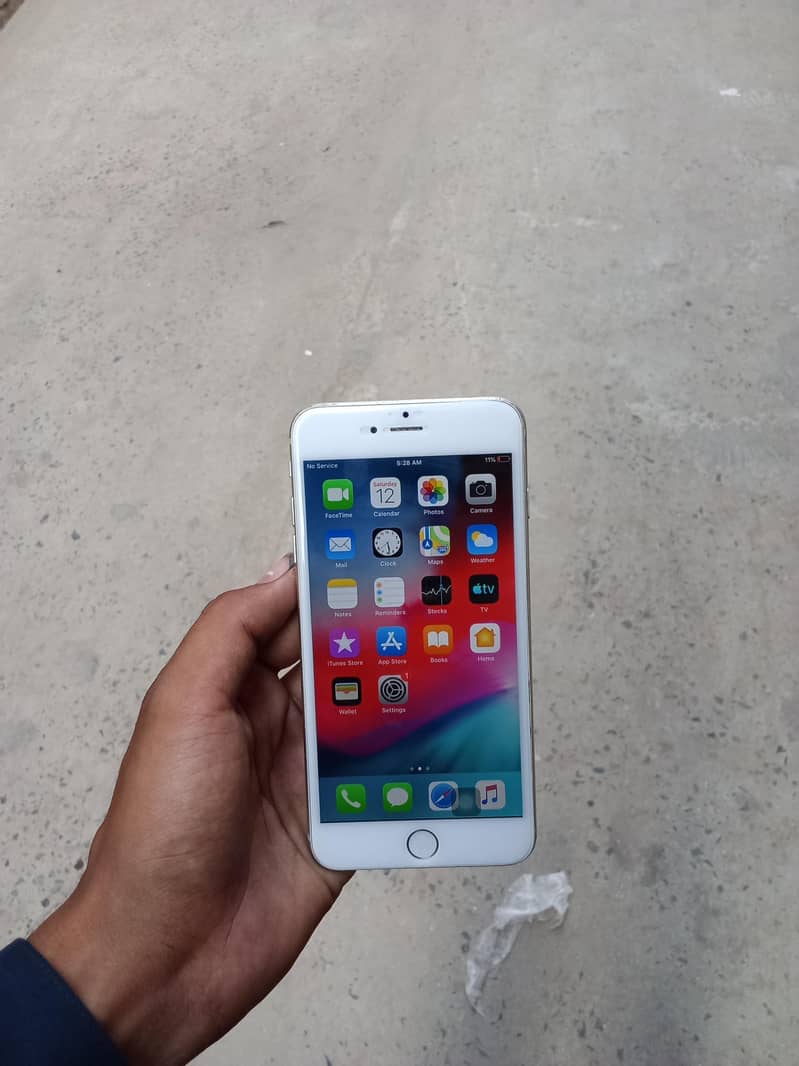 Apple iPhone 6 Plus 2