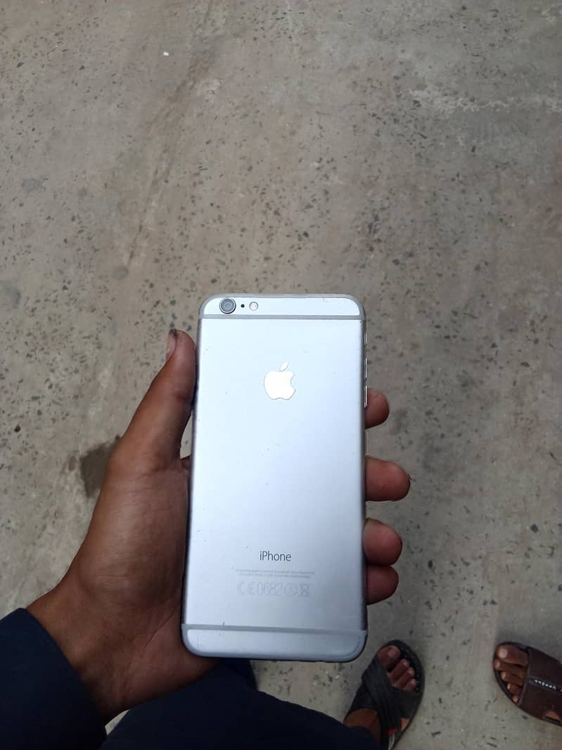 Apple iPhone 6 Plus 7