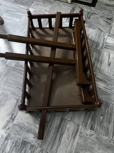 Pure sheesham bed for kids