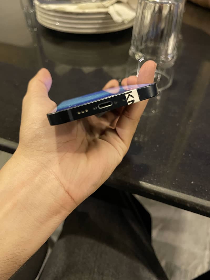 Iphone 13 2