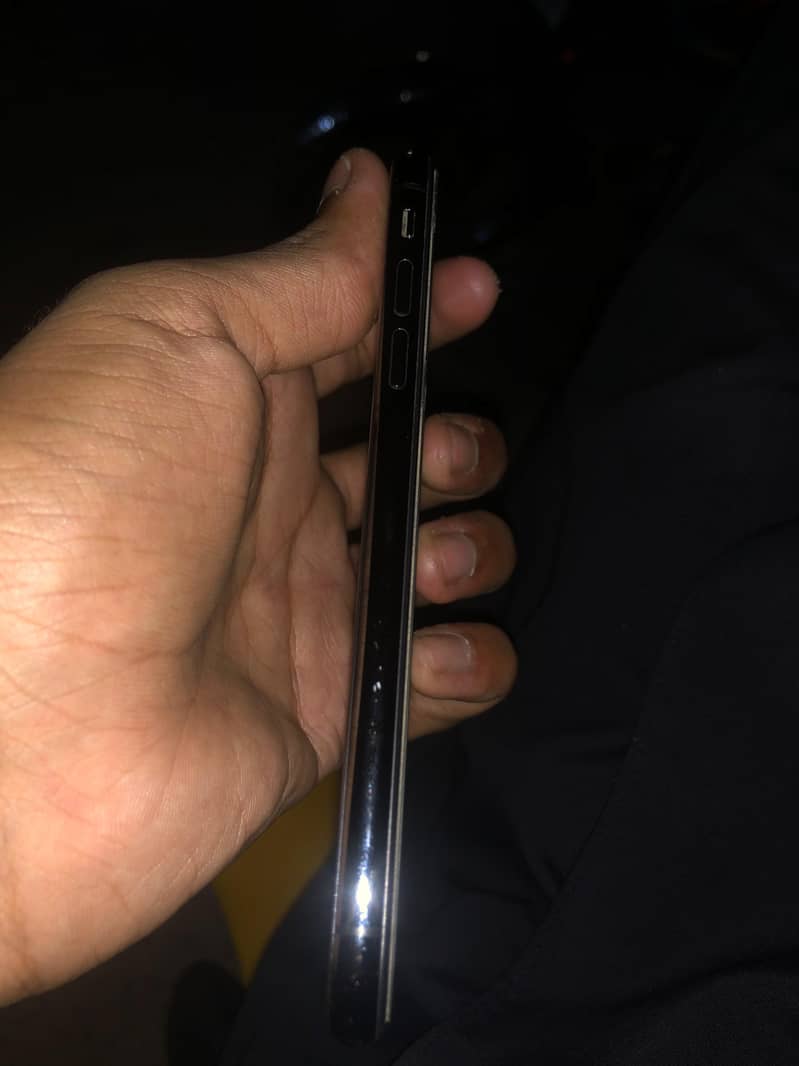 Apple iPhone X 1