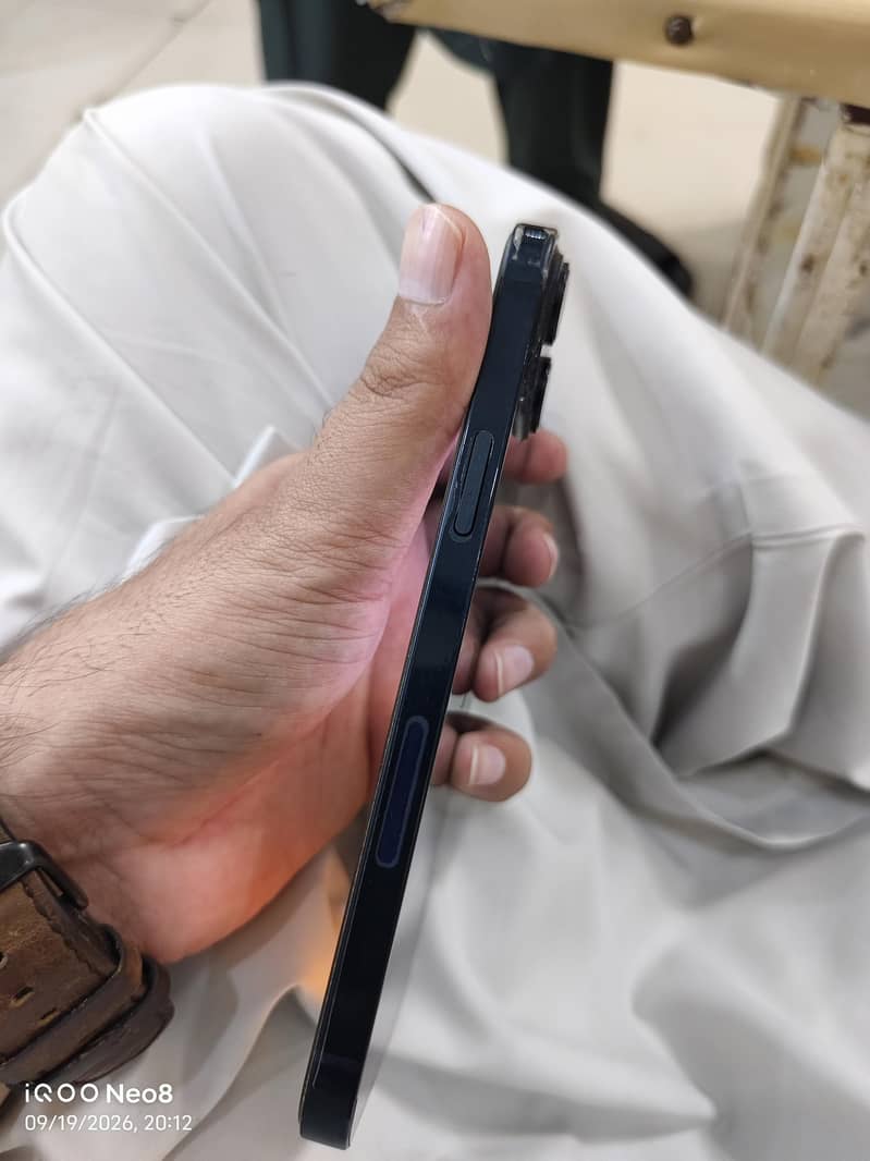 Apple iPhone 14 plus 1