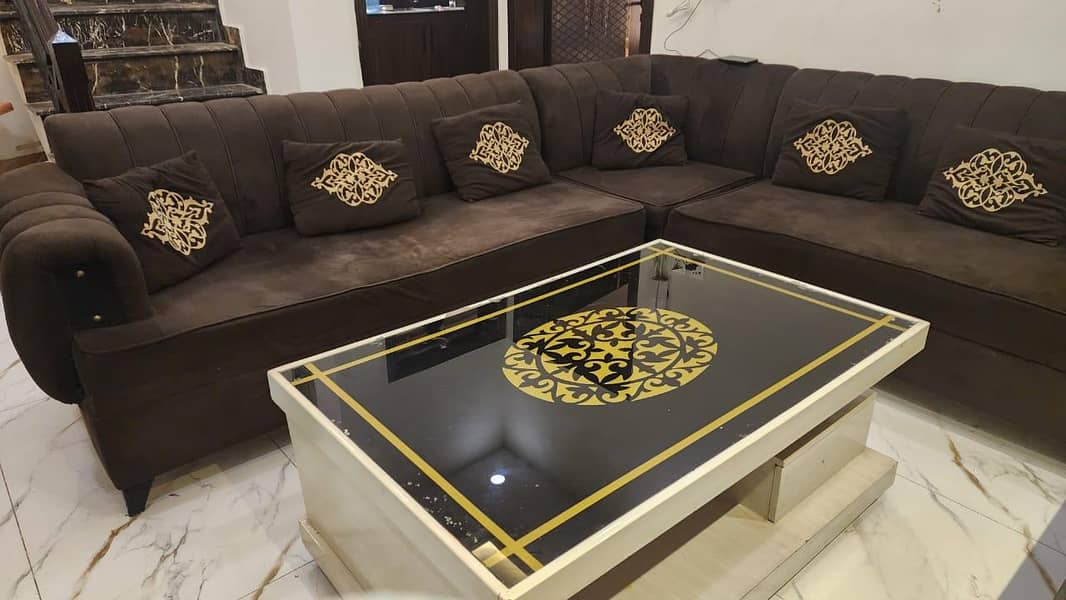 Sofa set with table 2