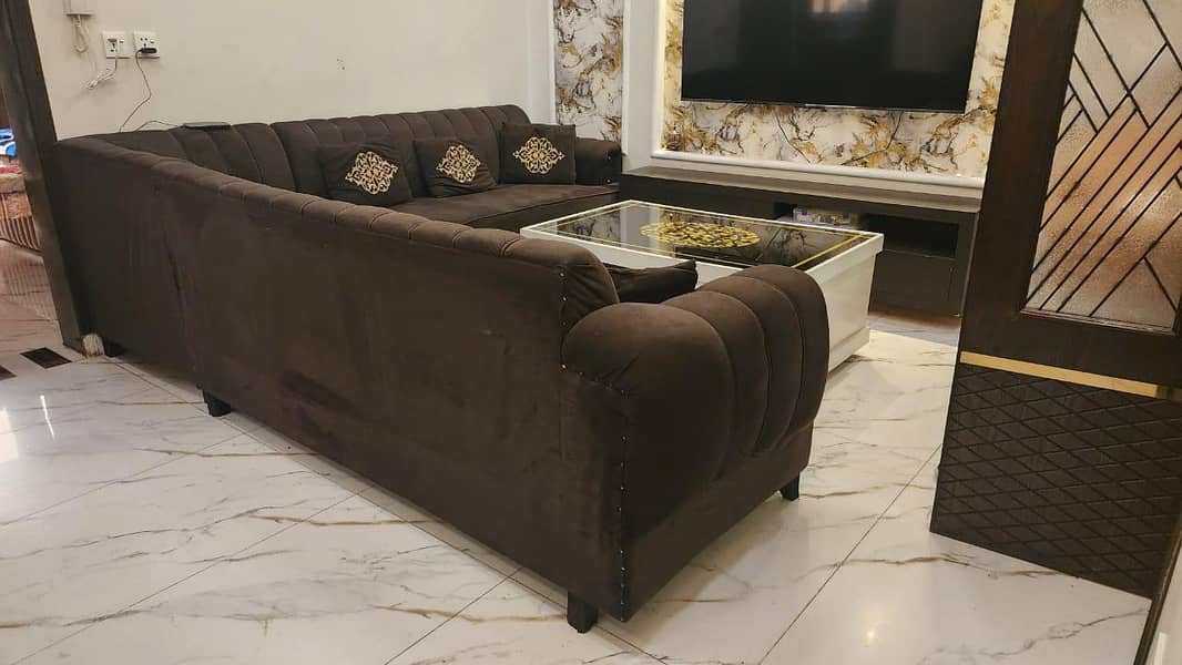 Sofa set with table 5
