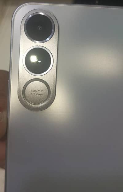 Vivo V70 FE 5G