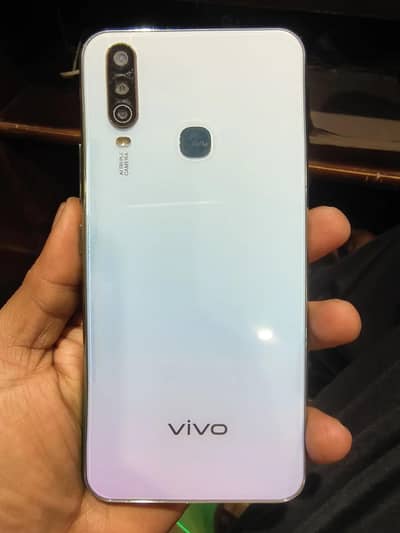 Vivo Y17