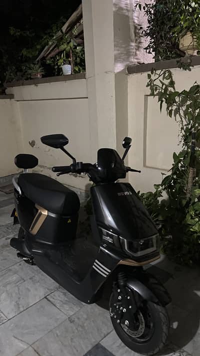 Revoo A12