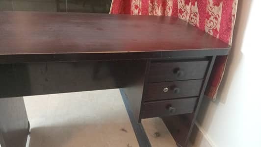 study table