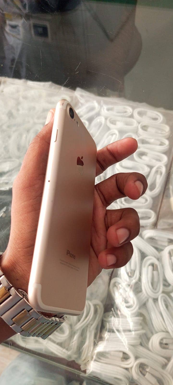 Apple iPhone 7 4