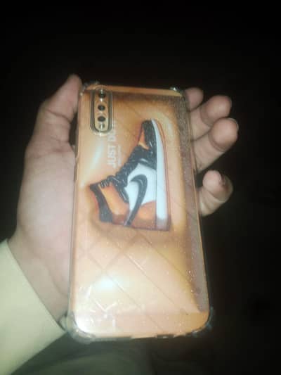 Vivo S1