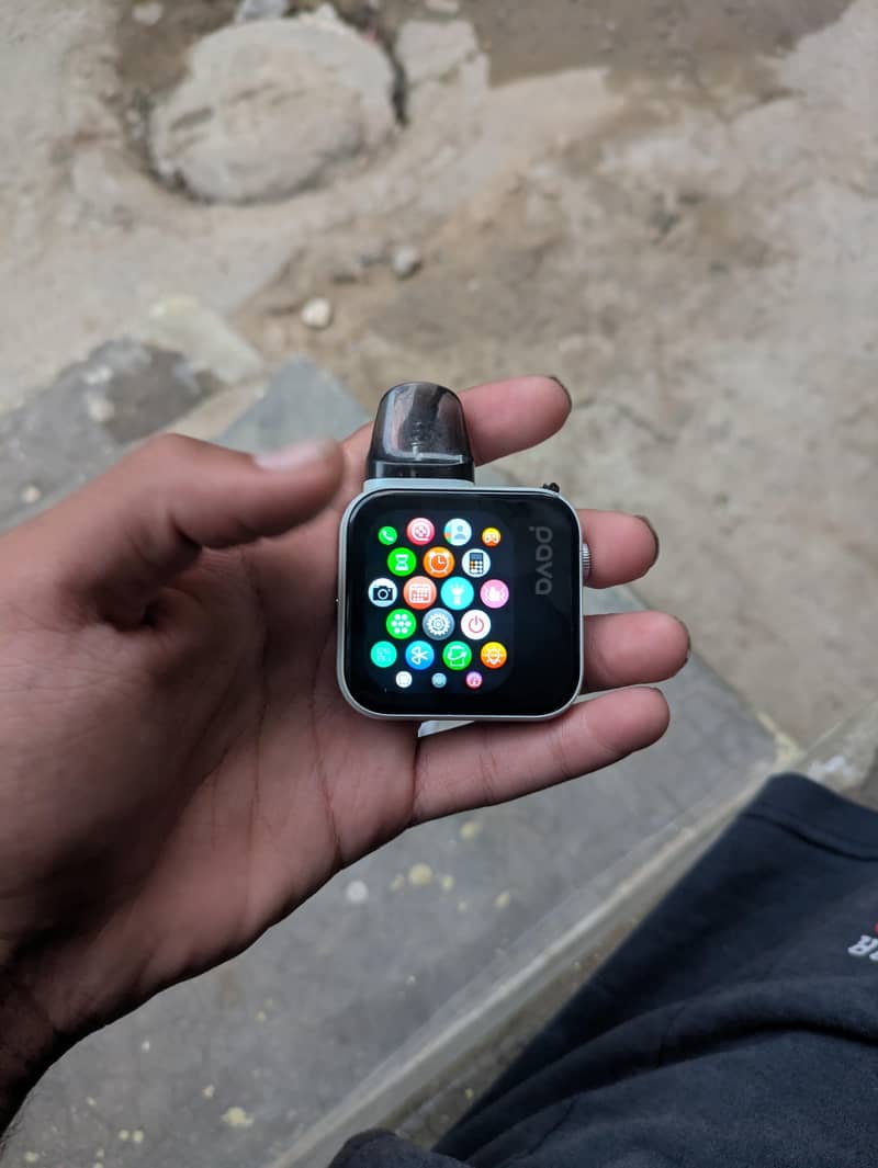 Apple iPhone 13 Pro Max 1