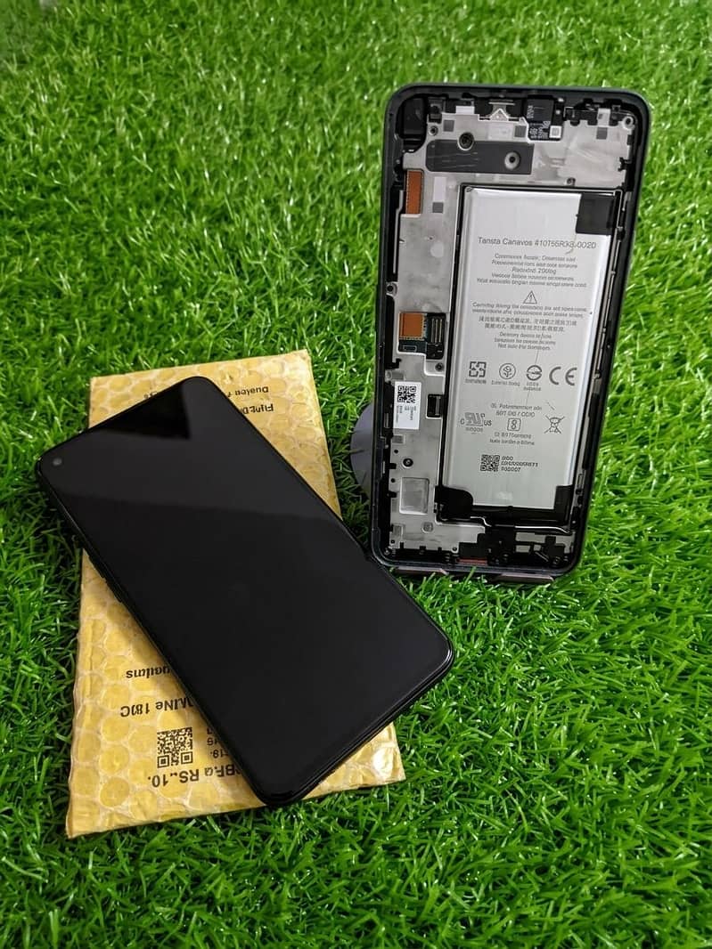 Google Pixel 5a 0