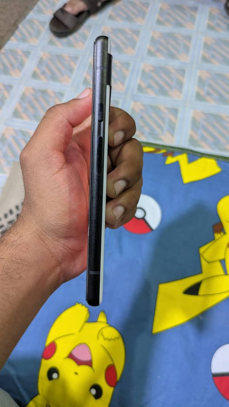 Google Pixel 6a 5
