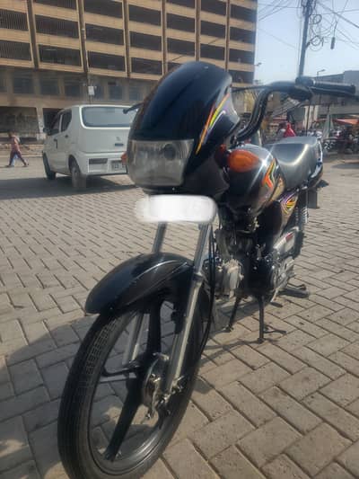Super Power Deluxe 70 2026 Model – Self Start, Alloy Rims