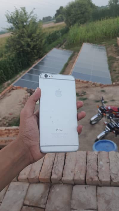 Apple iPhone 6S