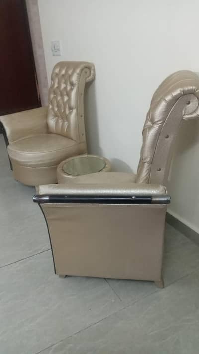2 sofa for sale reasonable price serious buyer contact 03084168879