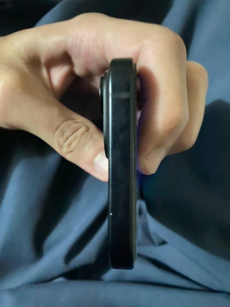 Apple iPhone 15 5