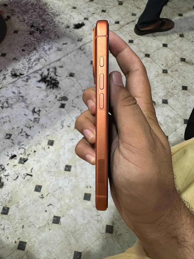 Apple iPhone 17 Pro 9
