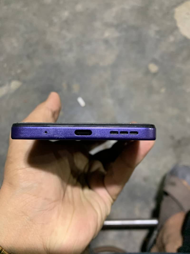 Moto e15 4+64 3