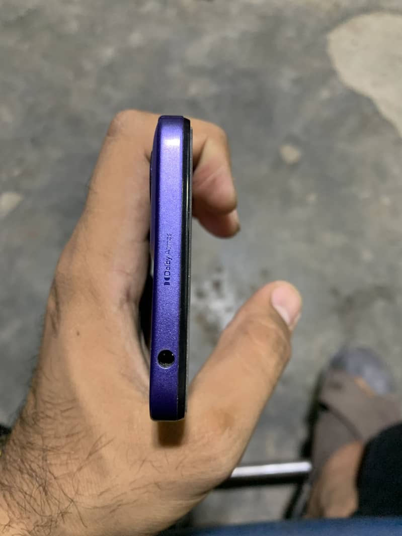 Moto e15 4+64 4