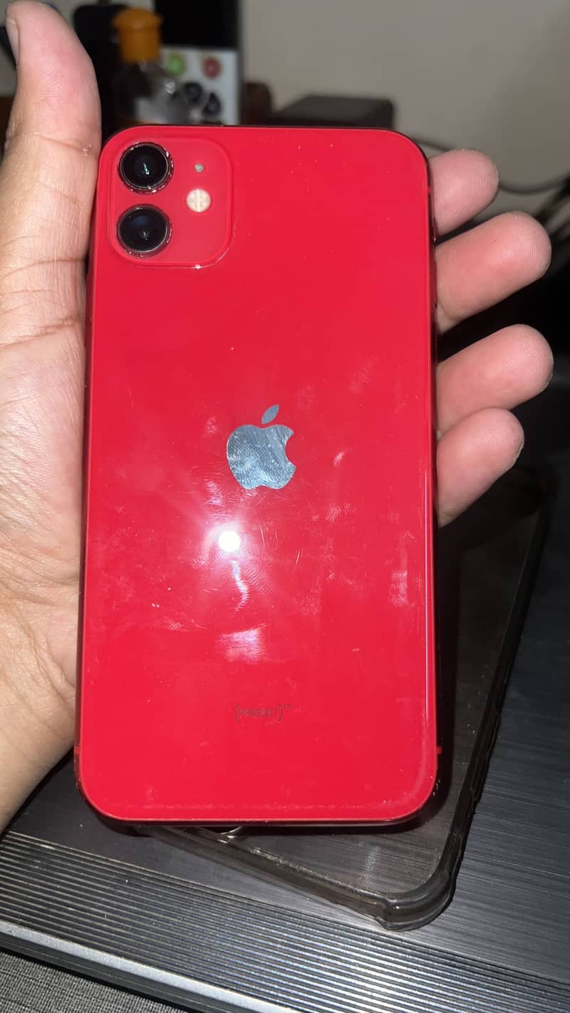 Apple iPhone 11 4