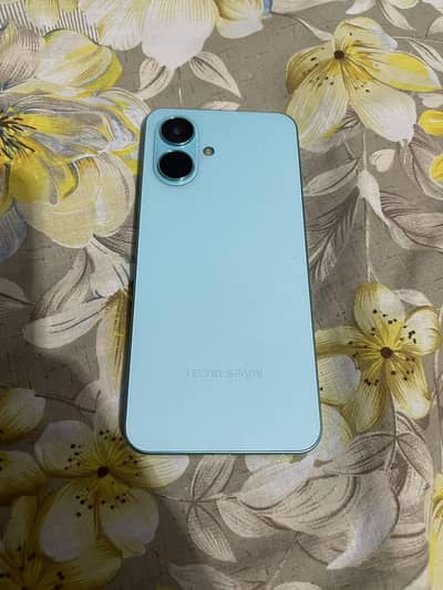 Tecno Spark Go 2