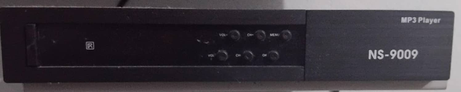 Dish receiver & 4 feet dish with LNBs