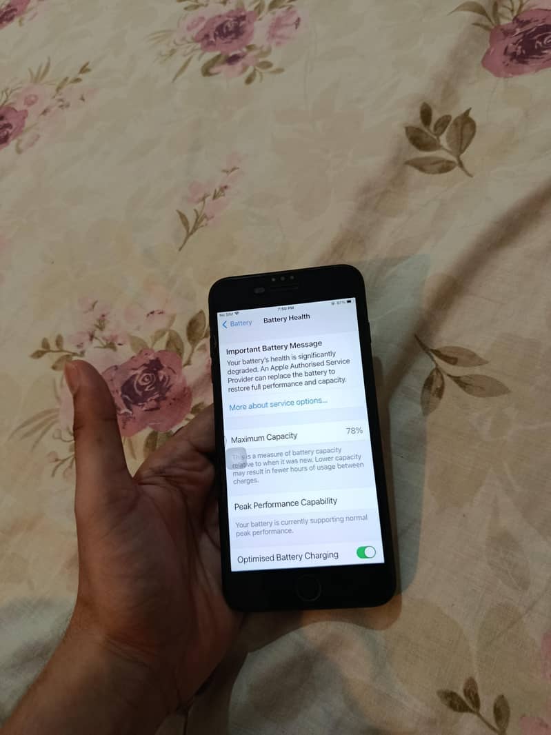Apple iPhone 7 Plus 3