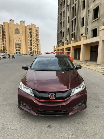 Honda Grace Hybrid 2015