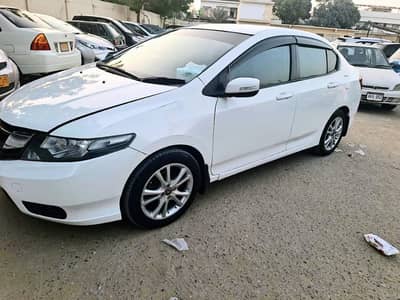 Urgent Selling Honda City IVTEC 2016