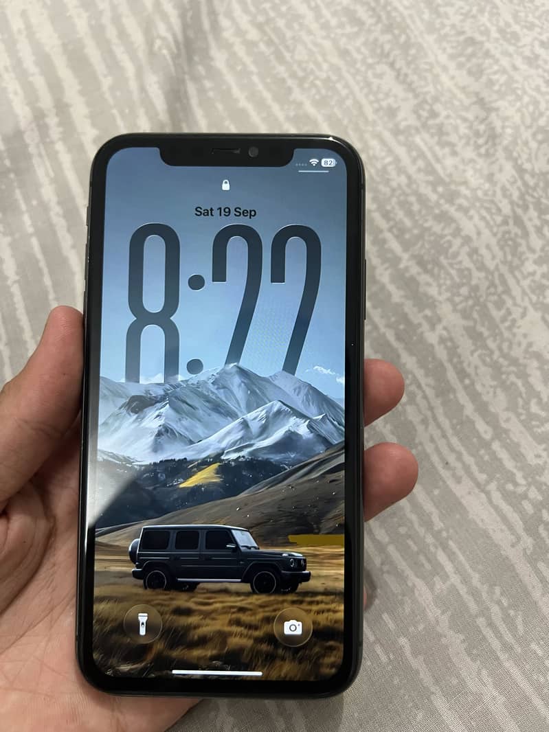 Apple iPhone 11 0