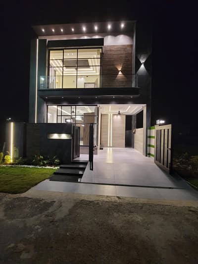 5 Marla Luxury Brand New House for Sale D Block | Sep 2026 Completion