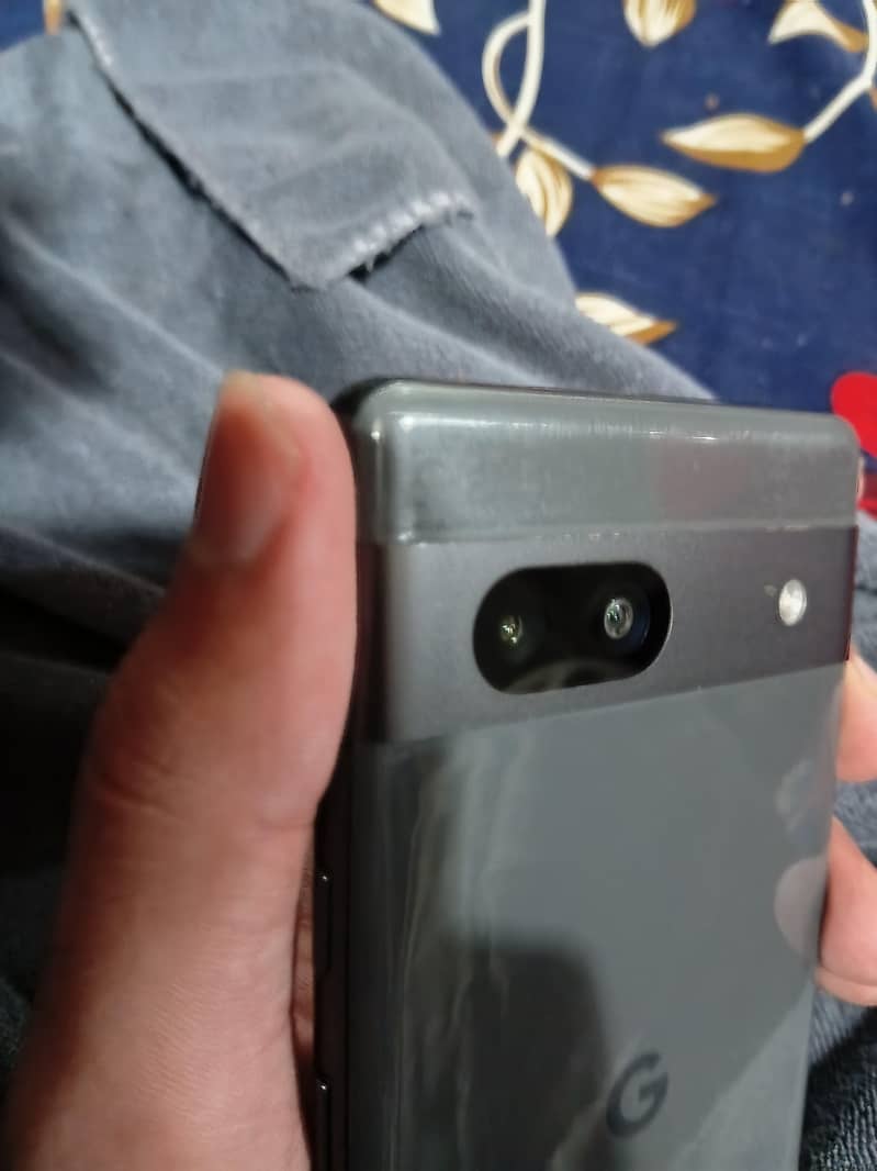 Google Pixel 7a 1