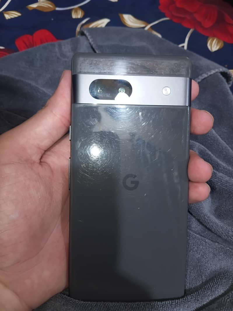 Google Pixel 7a 2