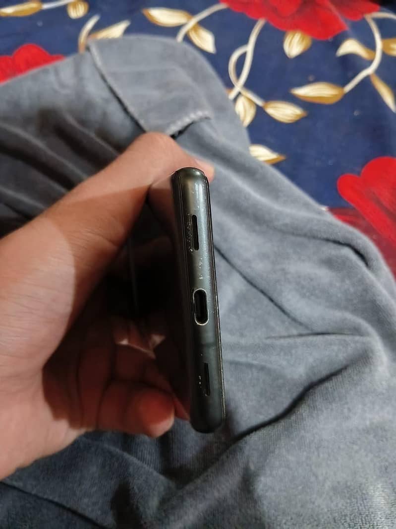 Google Pixel 7a 3