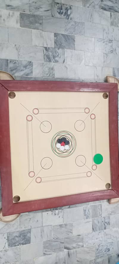 carrom board