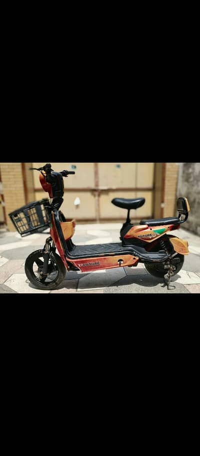 Yj future Indus model electric scooty without pedals
