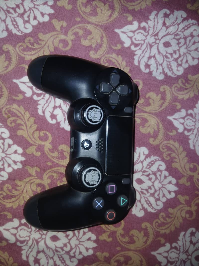 ps4 slim 2