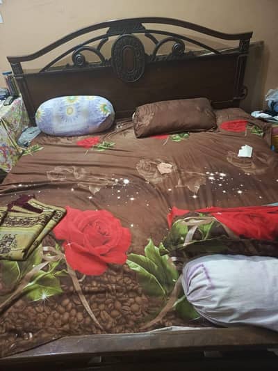 BED ROOM SET 4 PEACE