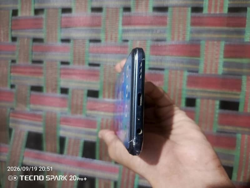 Tecno CAMON 18T 4