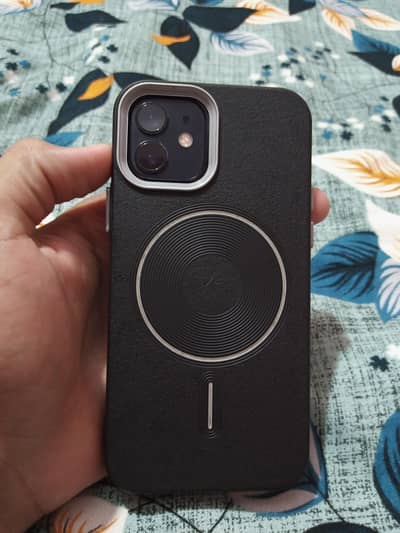 Apple iPhone 12
