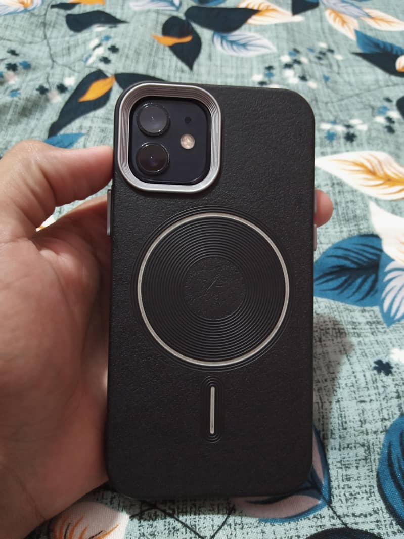 Apple iPhone 12 0