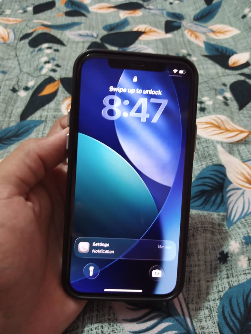 Apple iPhone 12 2